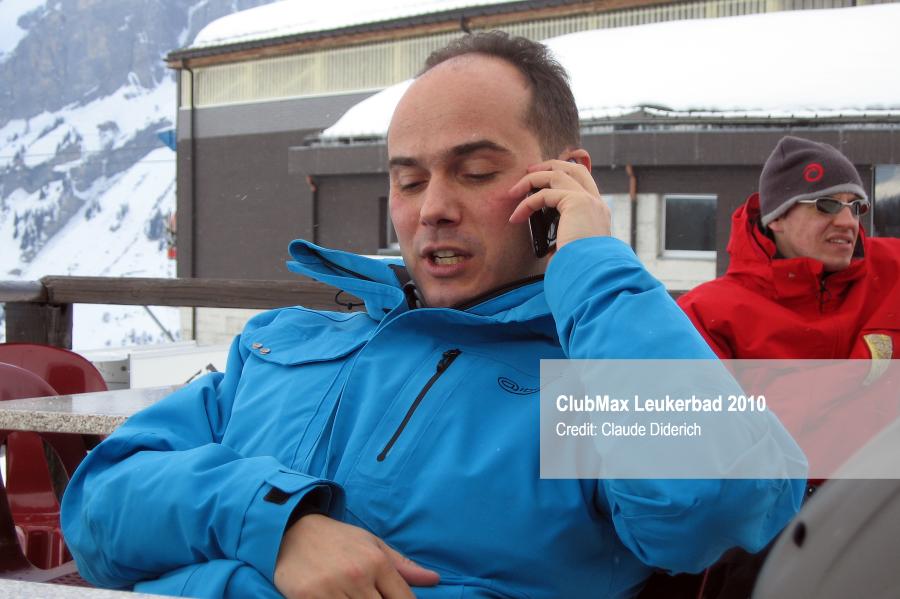 Alessandro Iocco at phoning during the ClubMax day on the Torrenthorn slopes in Leukerbad, Switzerland on February 20, 2010 (© 2010 Claude Diderich)
